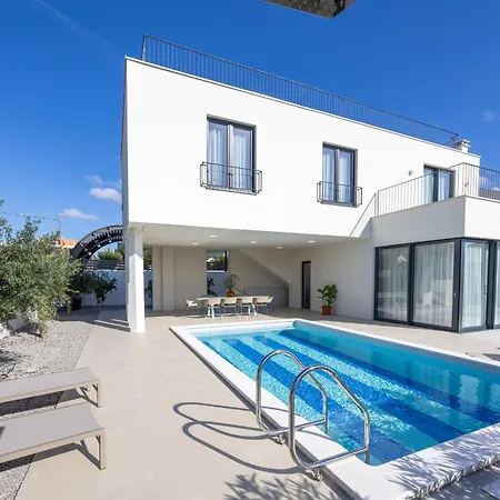 Rige * Rogoznica (Sibenik-Knin)