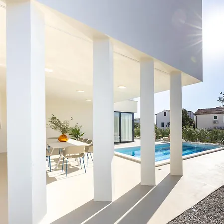 Rige * Rogoznica (Sibenik-Knin)