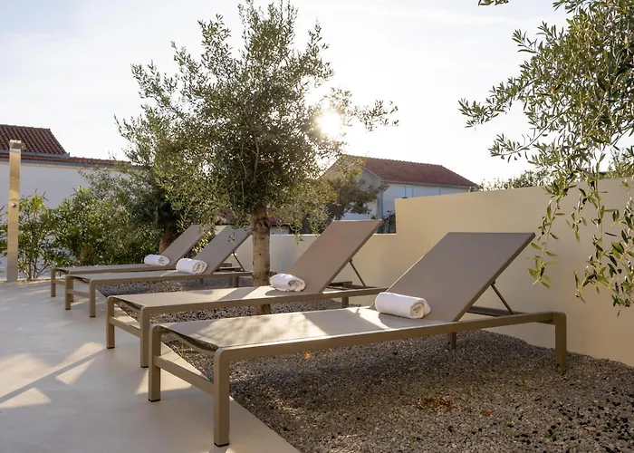 Rige 罗戈兹尼察